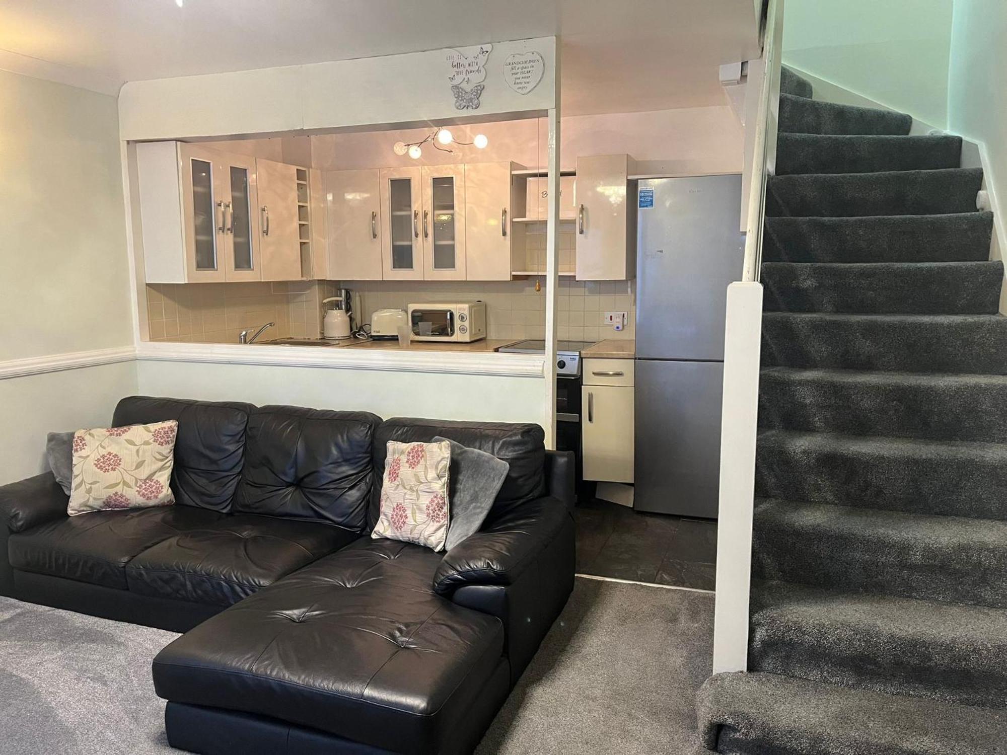 Ferienwohnung London 1 Bed Cosy House Norwood Exterior foto